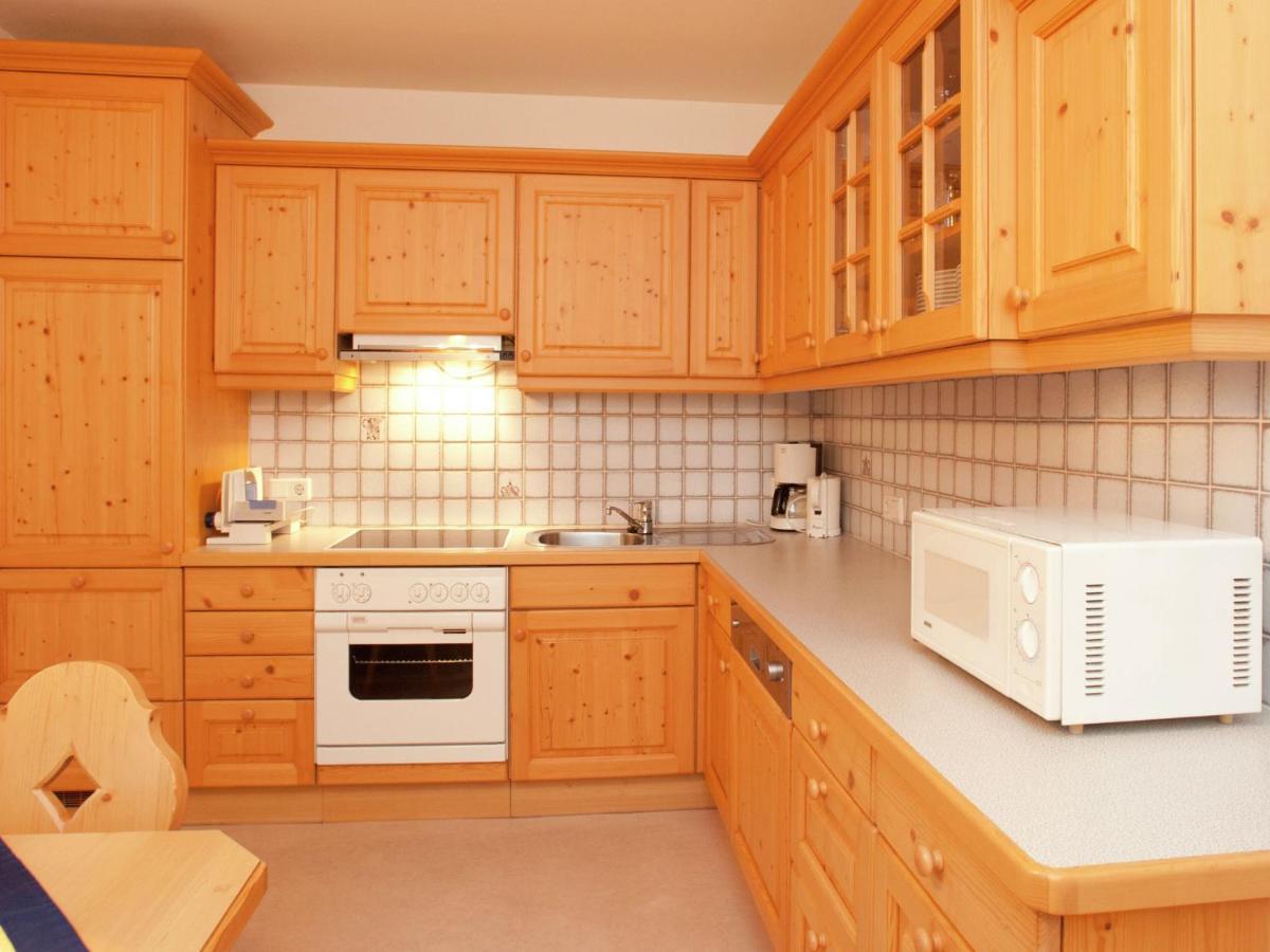 Cozy Apartment With Balcony In Mittersill Bagian luar foto