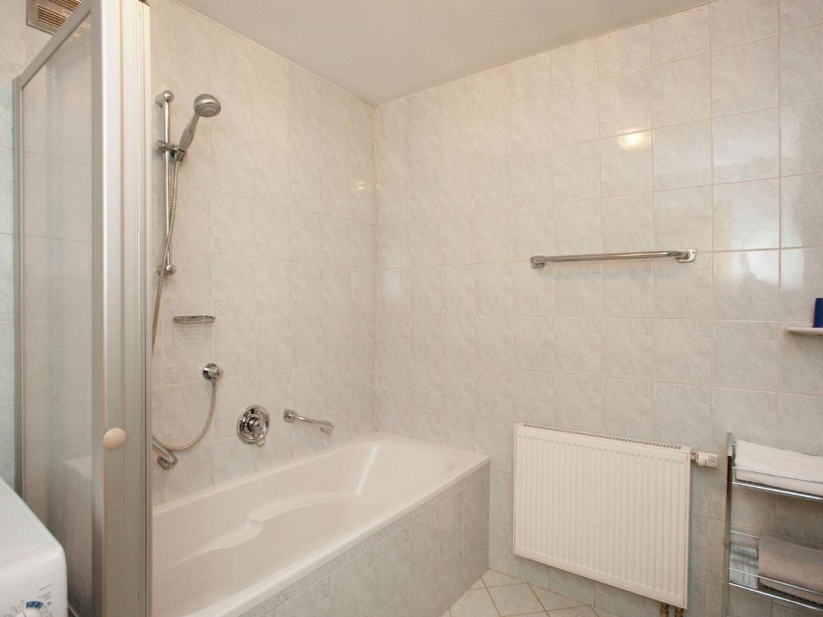 Cozy Apartment With Balcony In Mittersill Bagian luar foto